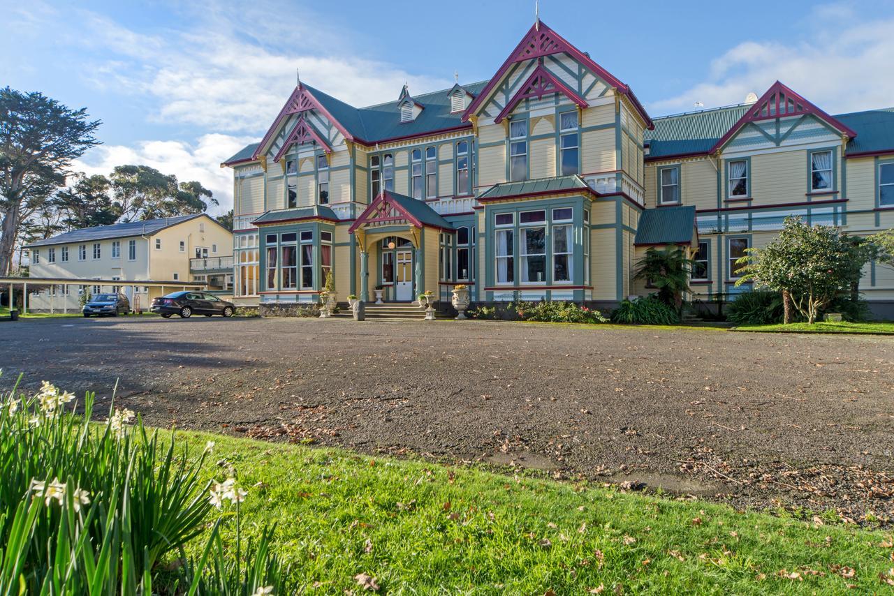 Highden Manor Estate Hotel Palmerston North Eksteriør billede