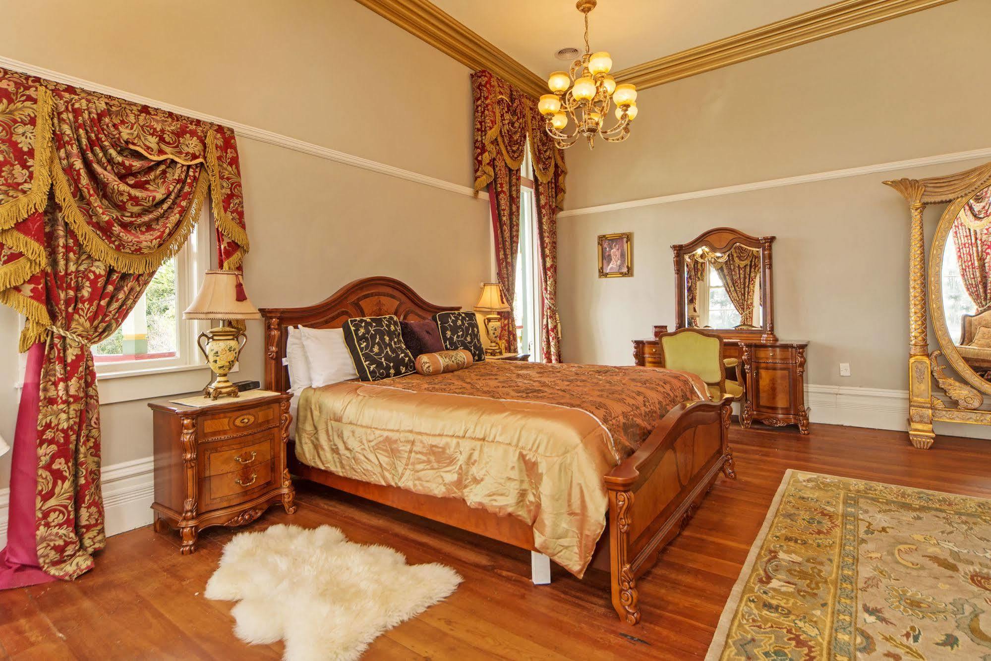 Highden Manor Estate Hotel Palmerston North Eksteriør billede