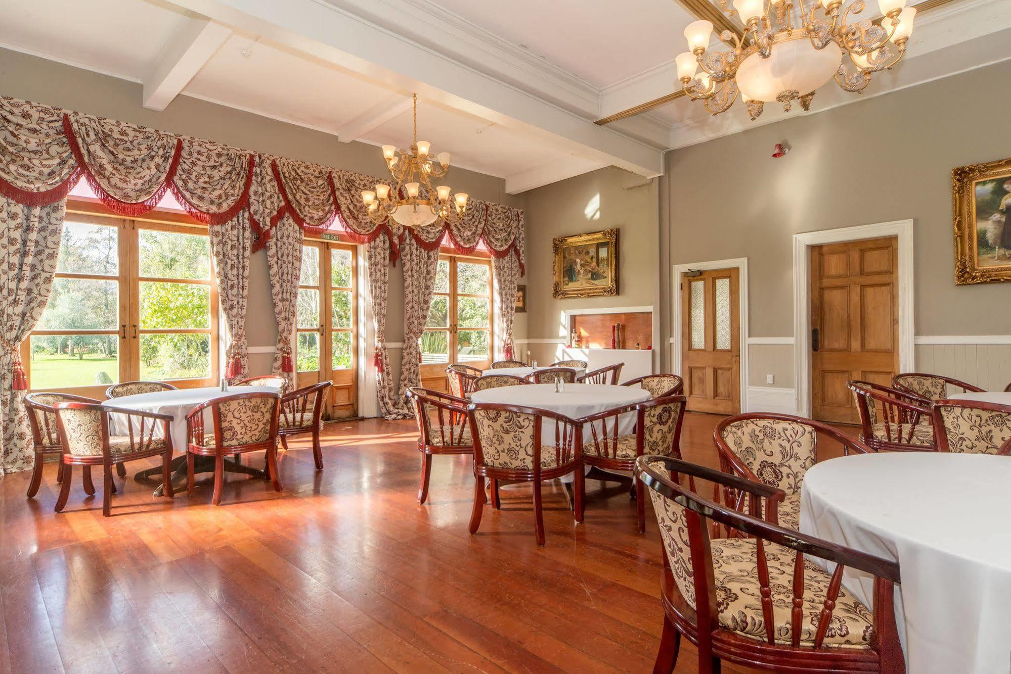 Highden Manor Estate Hotel Palmerston North Eksteriør billede